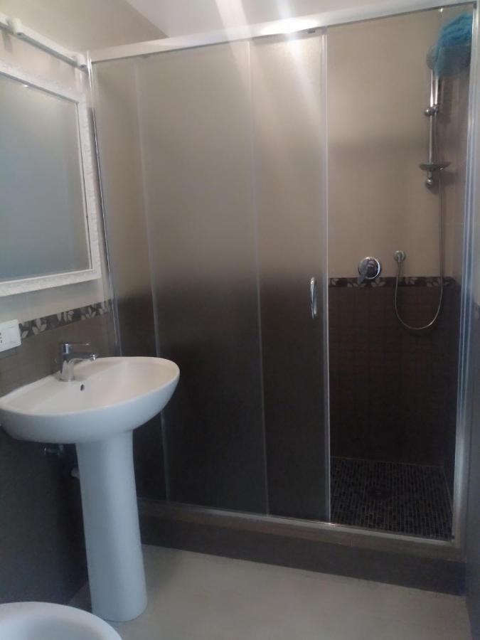 Rosilienza Suites Private Spa, Patio Garden Free Trasfer To & From Airport Fiumicino Buitenkant foto