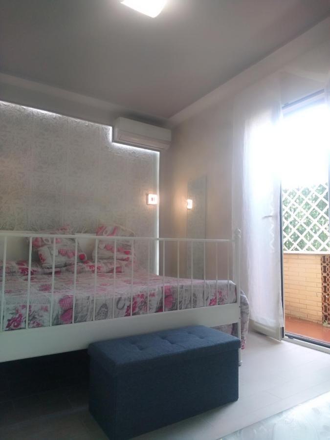 Rosilienza Suites Private Spa, Patio Garden Free Trasfer To & From Airport Fiumicino Buitenkant foto