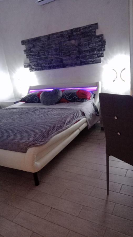 Rosilienza Suites Private Spa, Patio Garden Free Trasfer To & From Airport Fiumicino Buitenkant foto