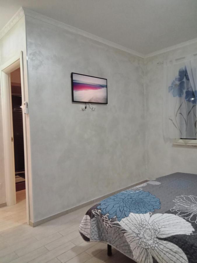 Rosilienza Suites Private Spa, Patio Garden Free Trasfer To & From Airport Fiumicino Buitenkant foto