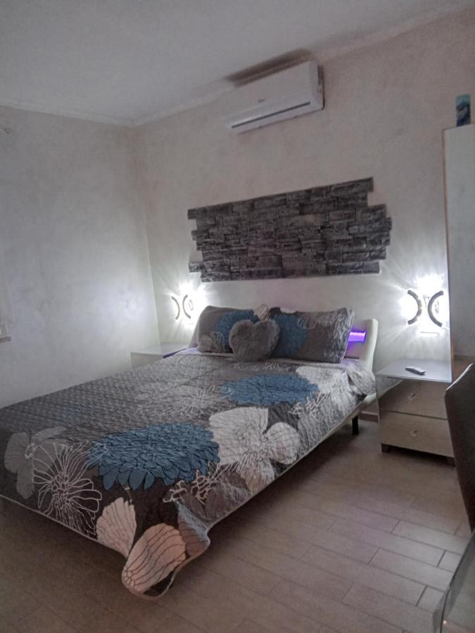 Rosilienza Suites Private Spa, Patio Garden Free Trasfer To & From Airport Fiumicino Buitenkant foto