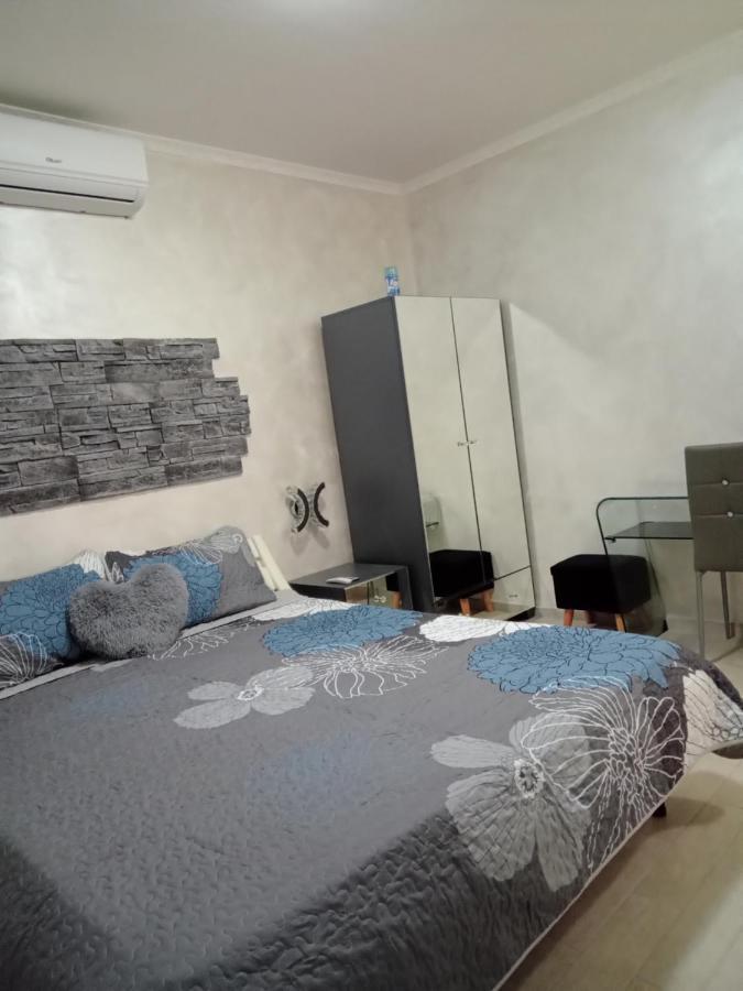 Rosilienza Suites Private Spa, Patio Garden Free Trasfer To & From Airport Fiumicino Buitenkant foto